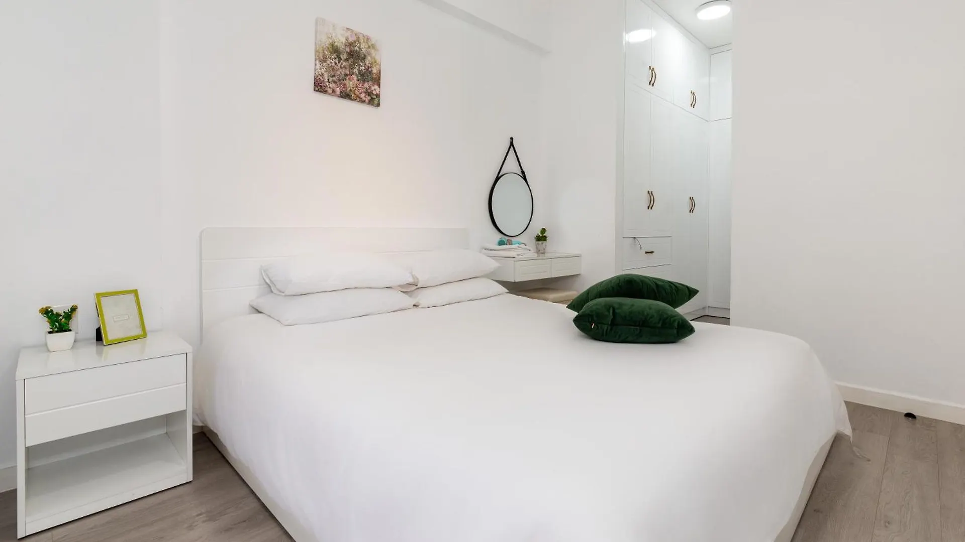 Hotel Wahalla - Ben Thanh Market Ho Chi Minh City 2*,